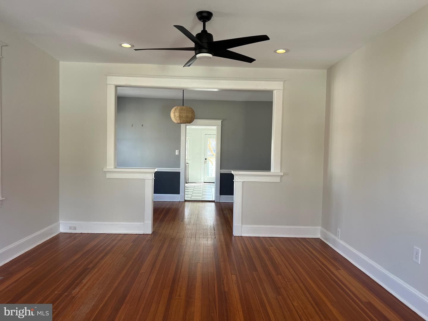106 Linden Avenue photo 4