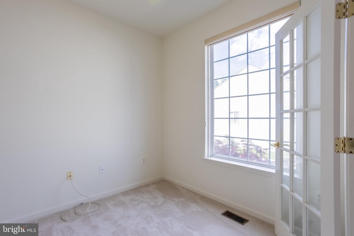 8031 Apple Valley Drive photo 18
