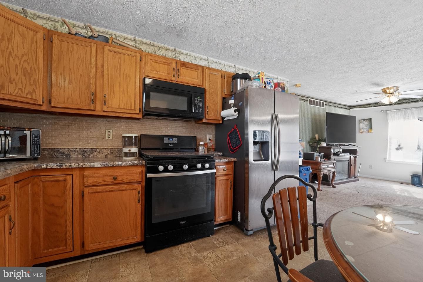 969 10th Street photo 2