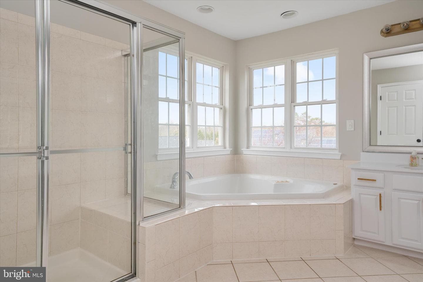 804 Colette Court photo 35