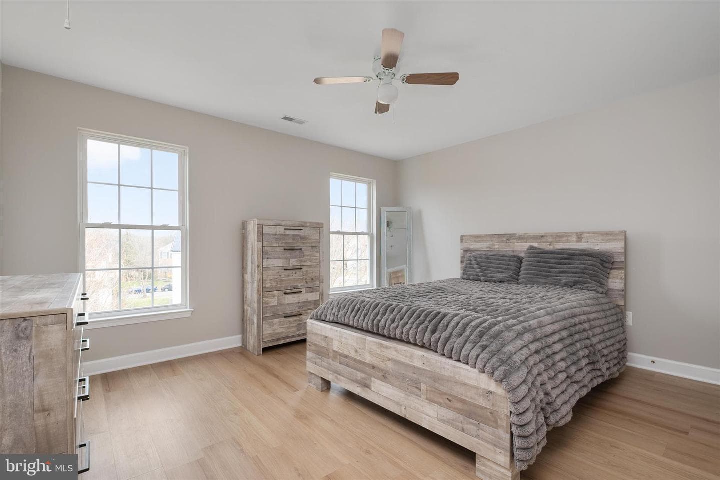 804 Colette Court photo 40