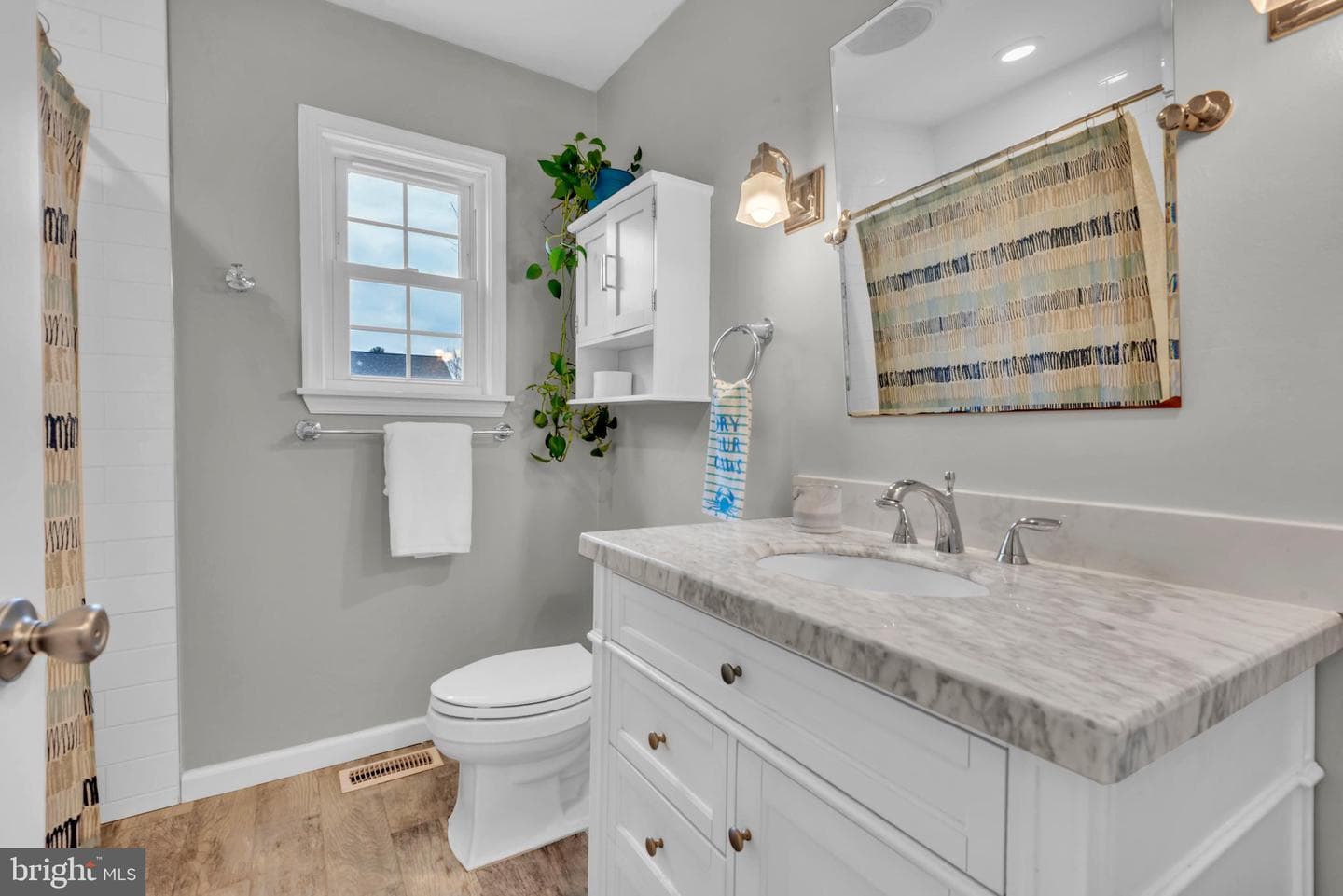 202 Glen Avenue photo 42