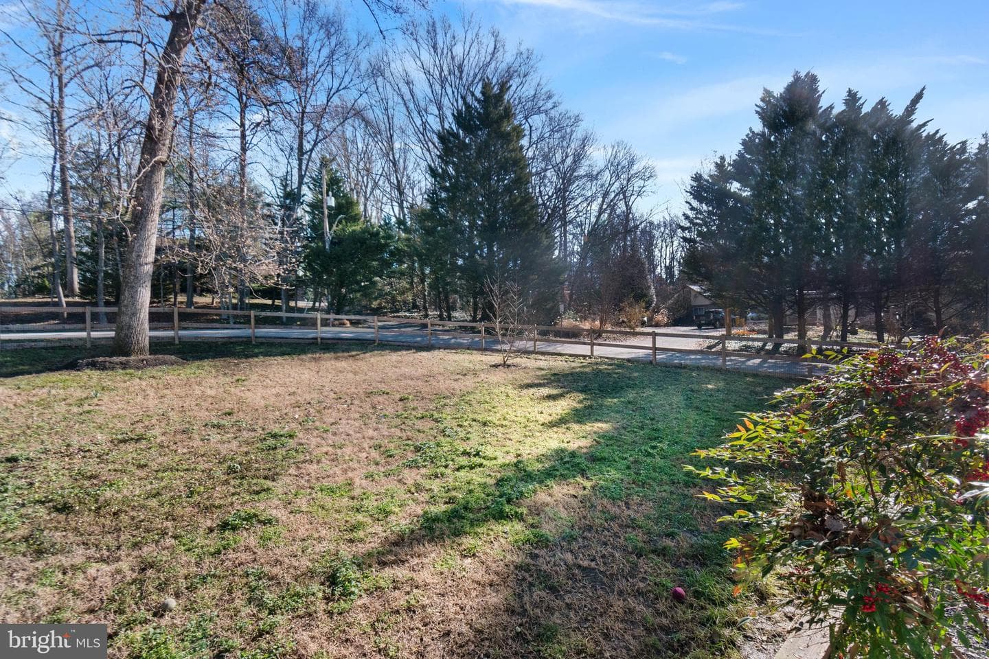 1436 Oak Bluff Road photo 5