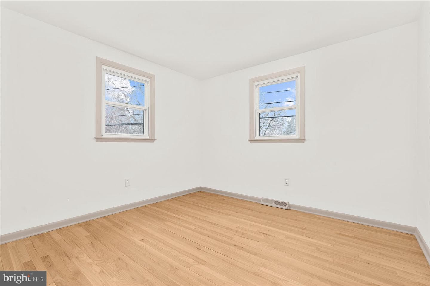 1540 Furnace Avenue photo 19