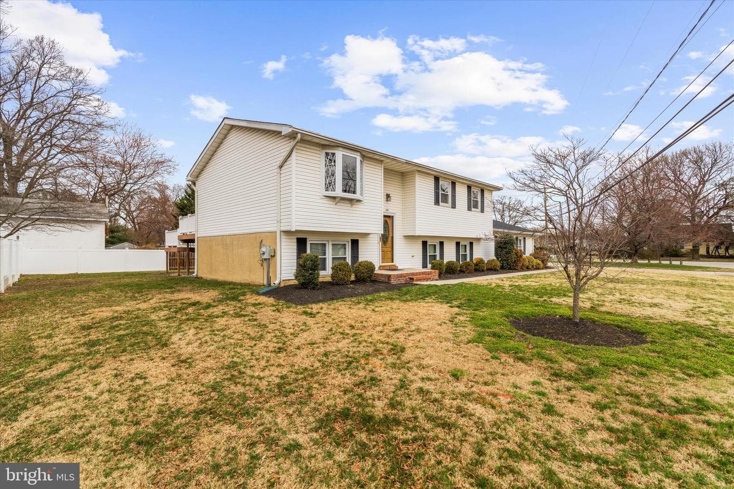 1540 Furnace Avenue photo 3
