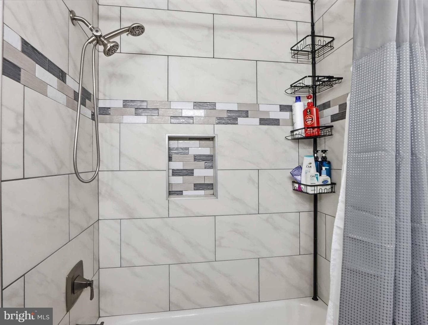 413 Ridgeview Court photo 24