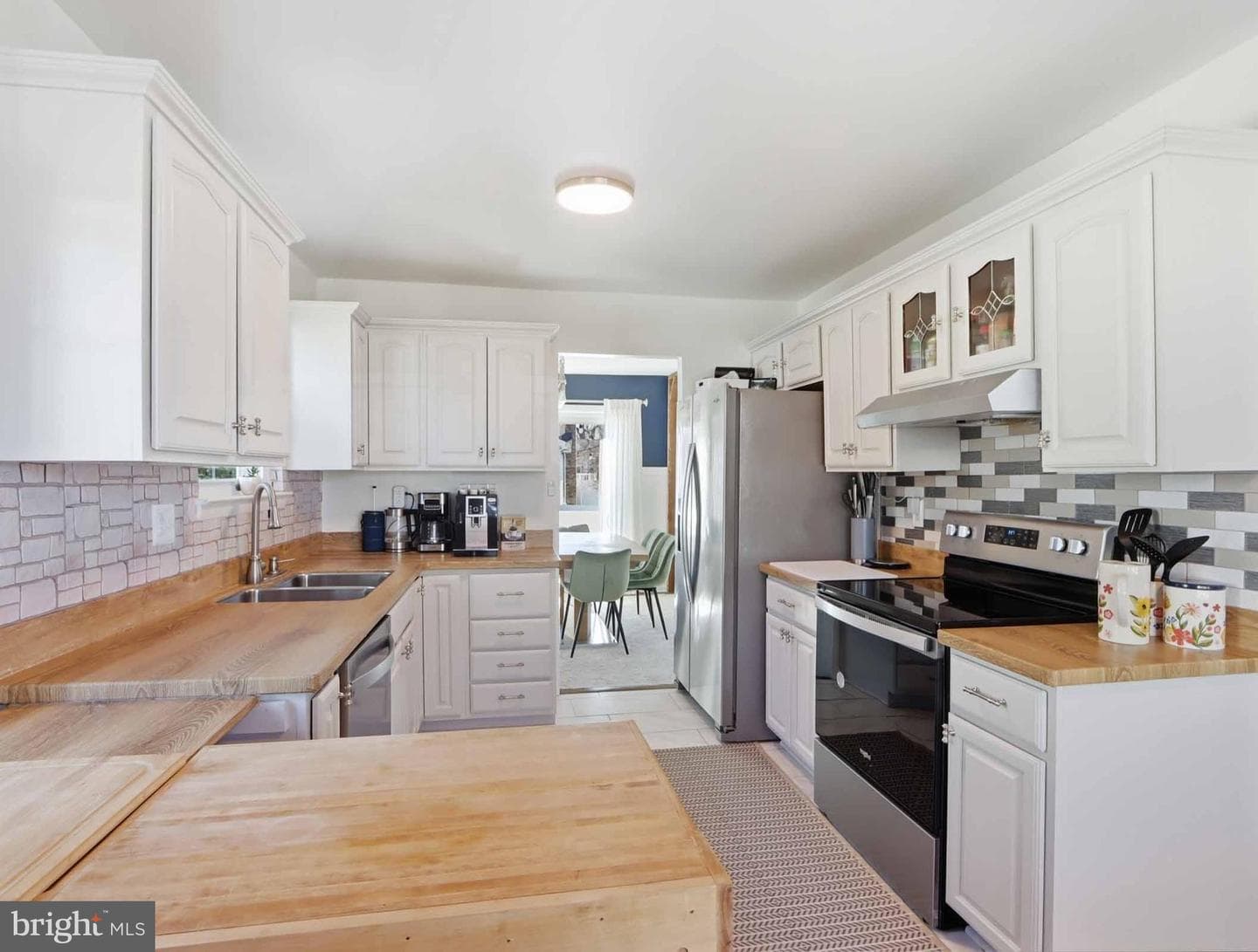 413 Ridgeview Court photo 6