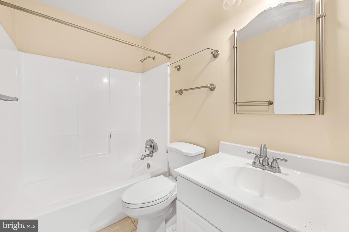1233 Birchcrest Court photo 18