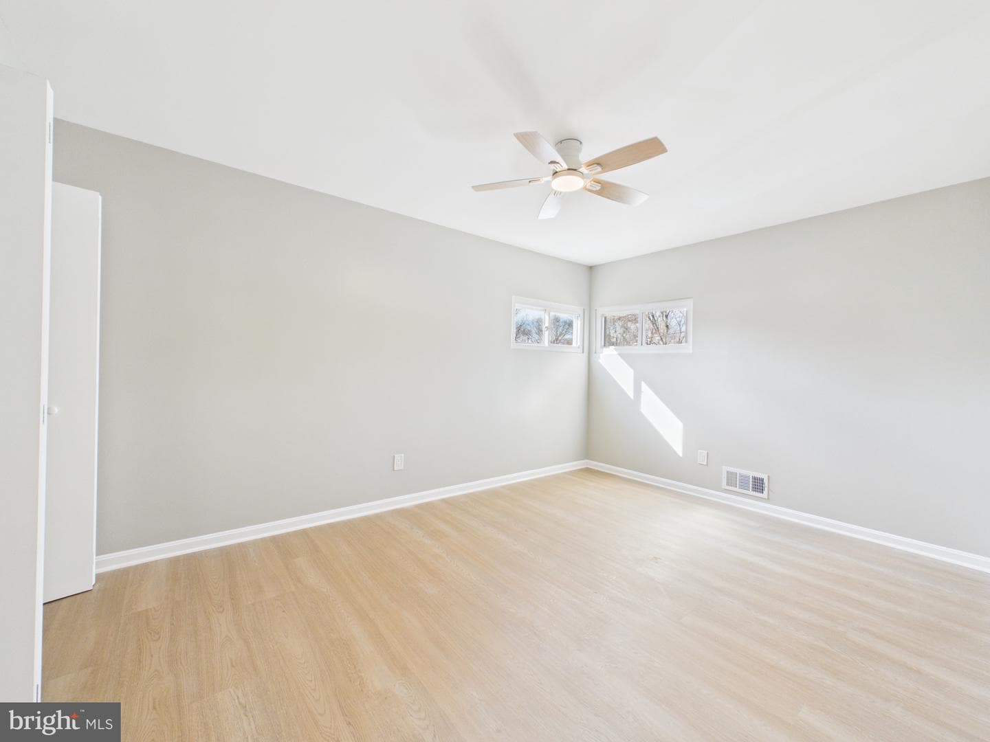 403 Arbor Drive photo 24