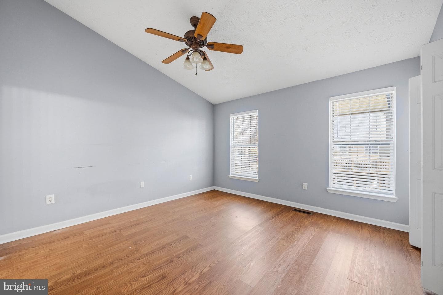 8301 Water Lily Way photo 21