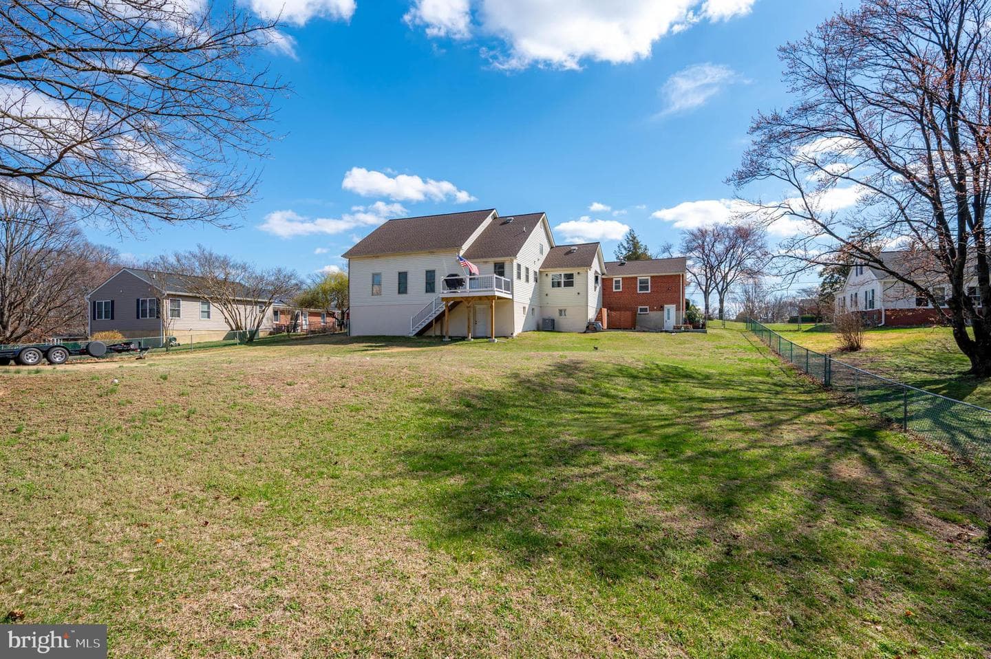902 Hillcrest Road photo 39