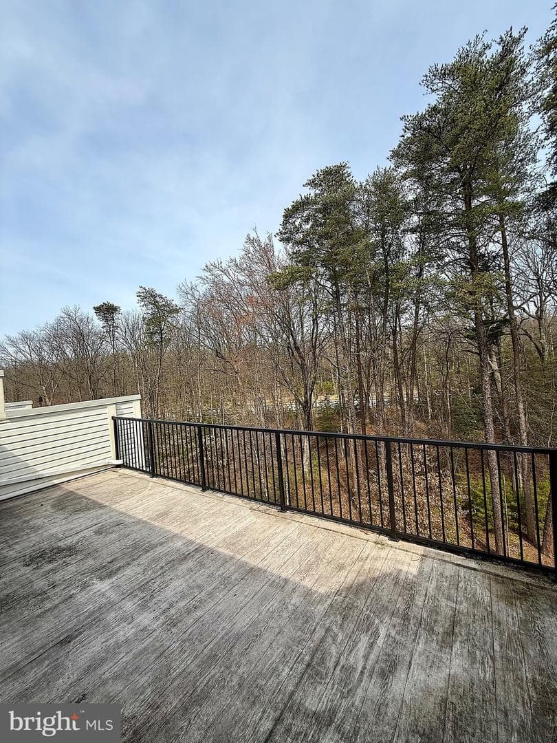 630 Bracey Drive photo 19