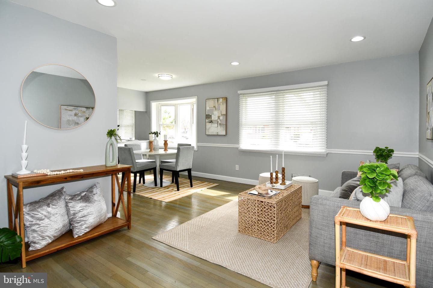 1302 Whitman Drive photo 7