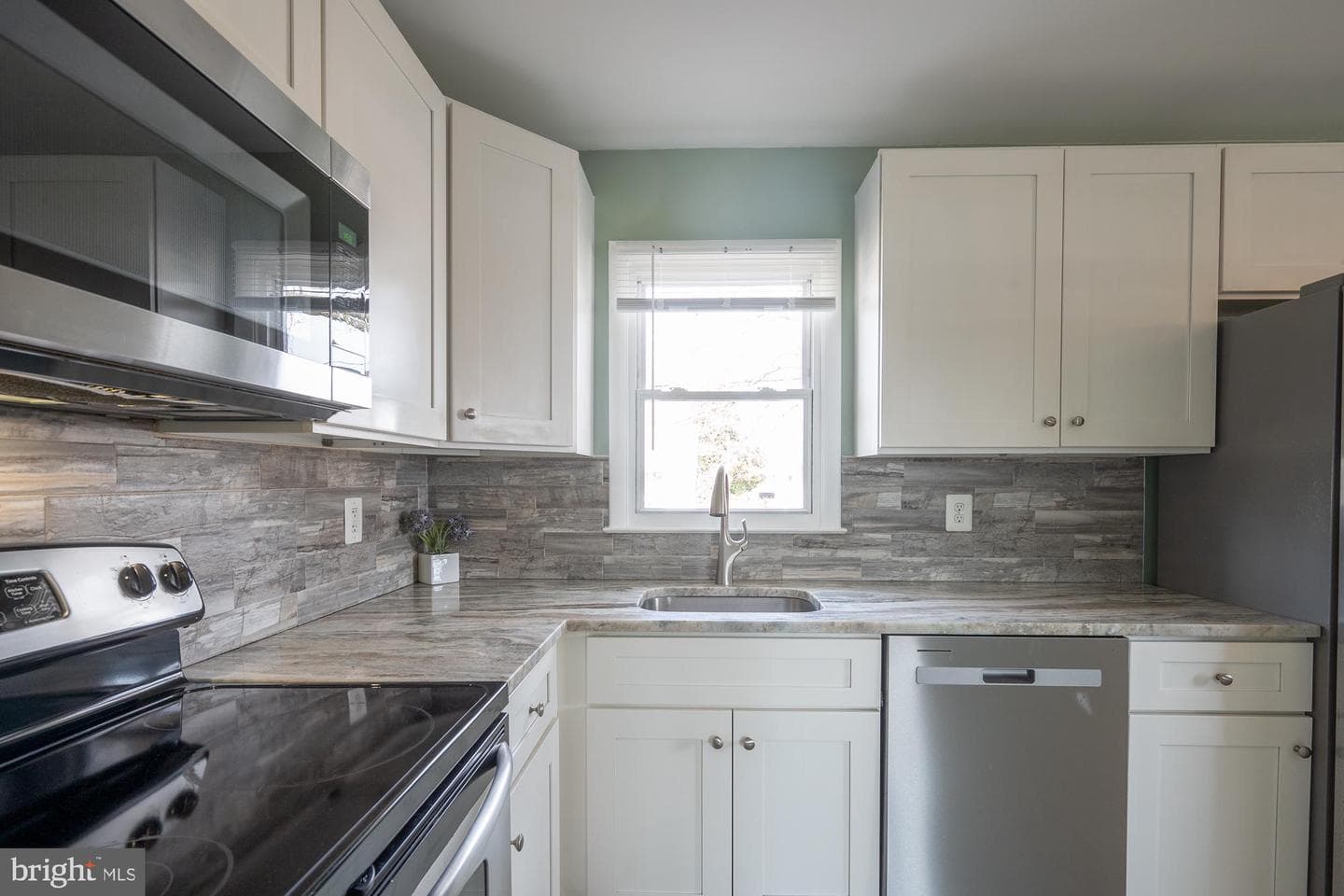 804 221st Street photo 8