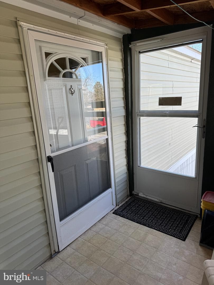 275 Rupert Circle photo 4