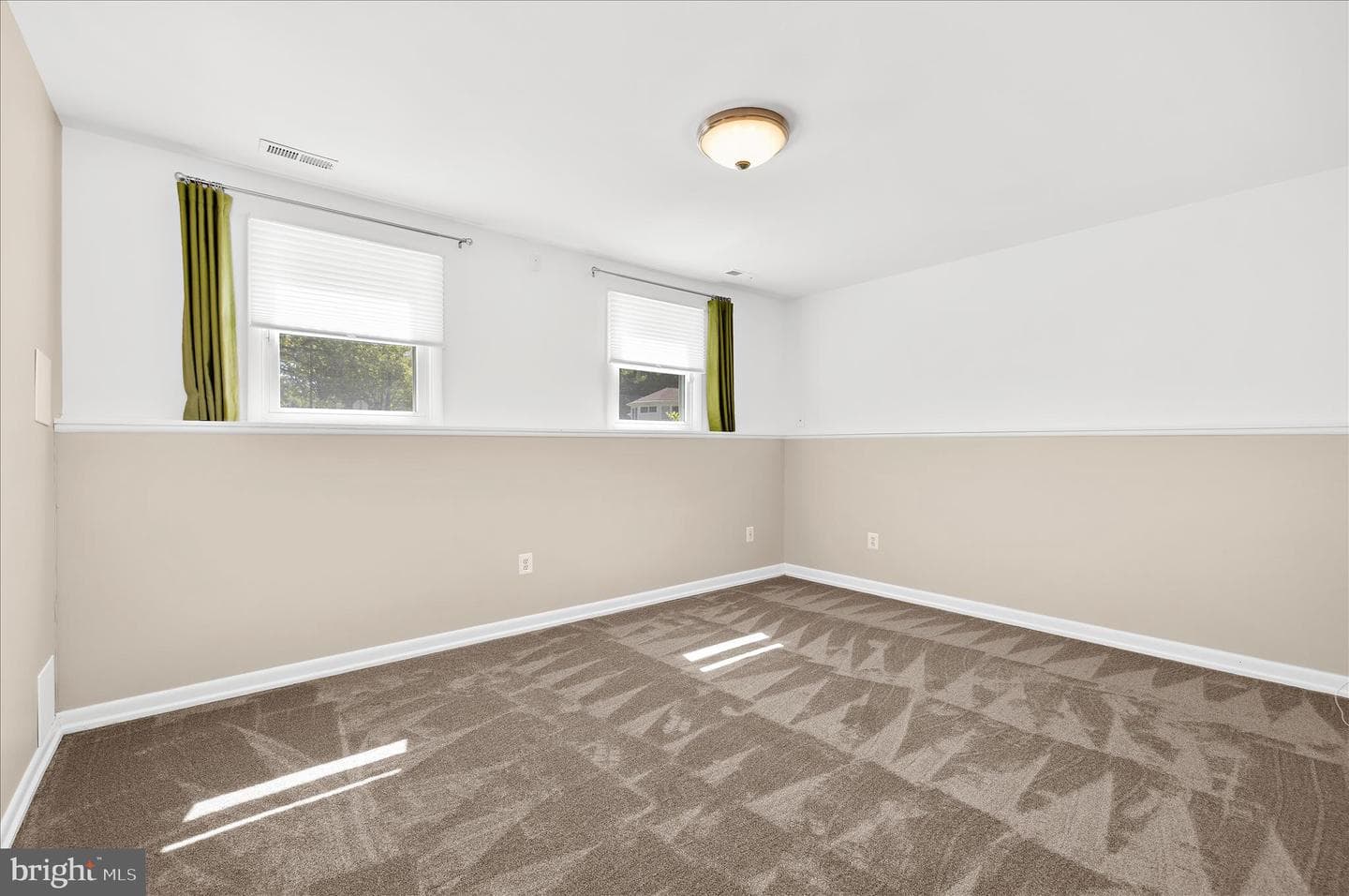 1231 Van Buren Drive photo 23