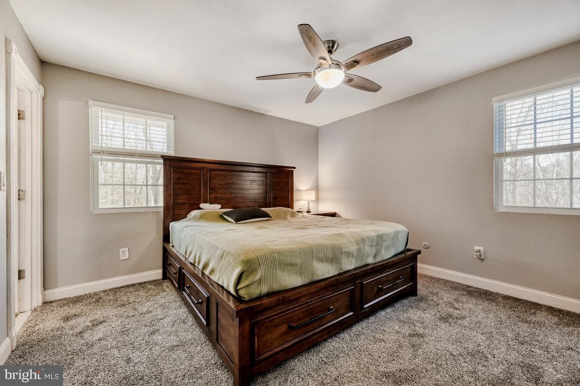 2110 Hallmark Drive photo 16