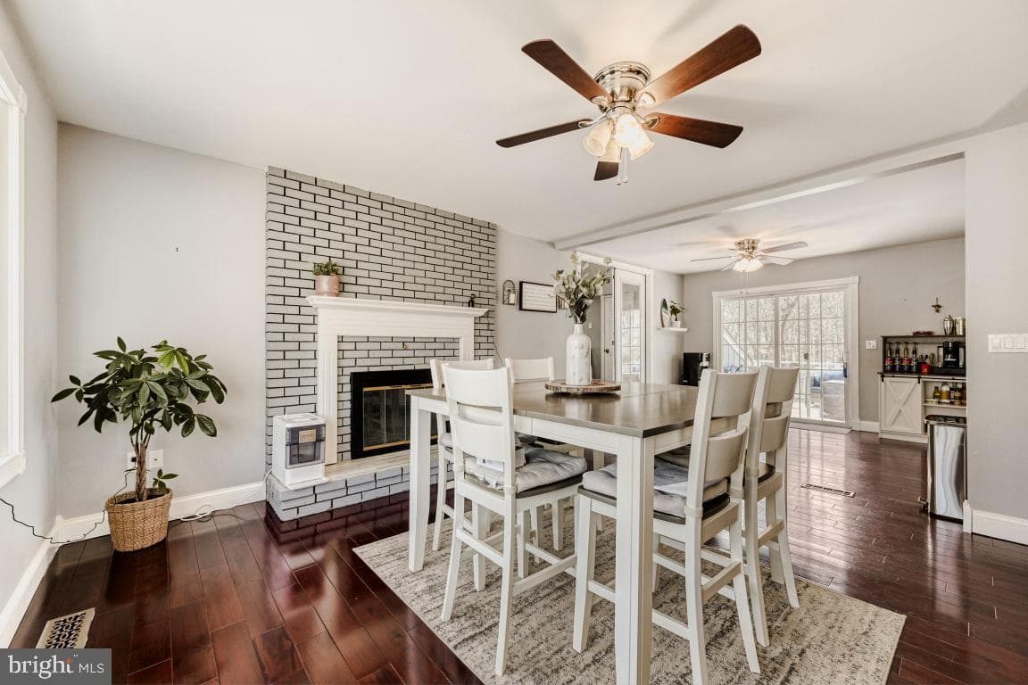 2110 Hallmark Drive photo 5