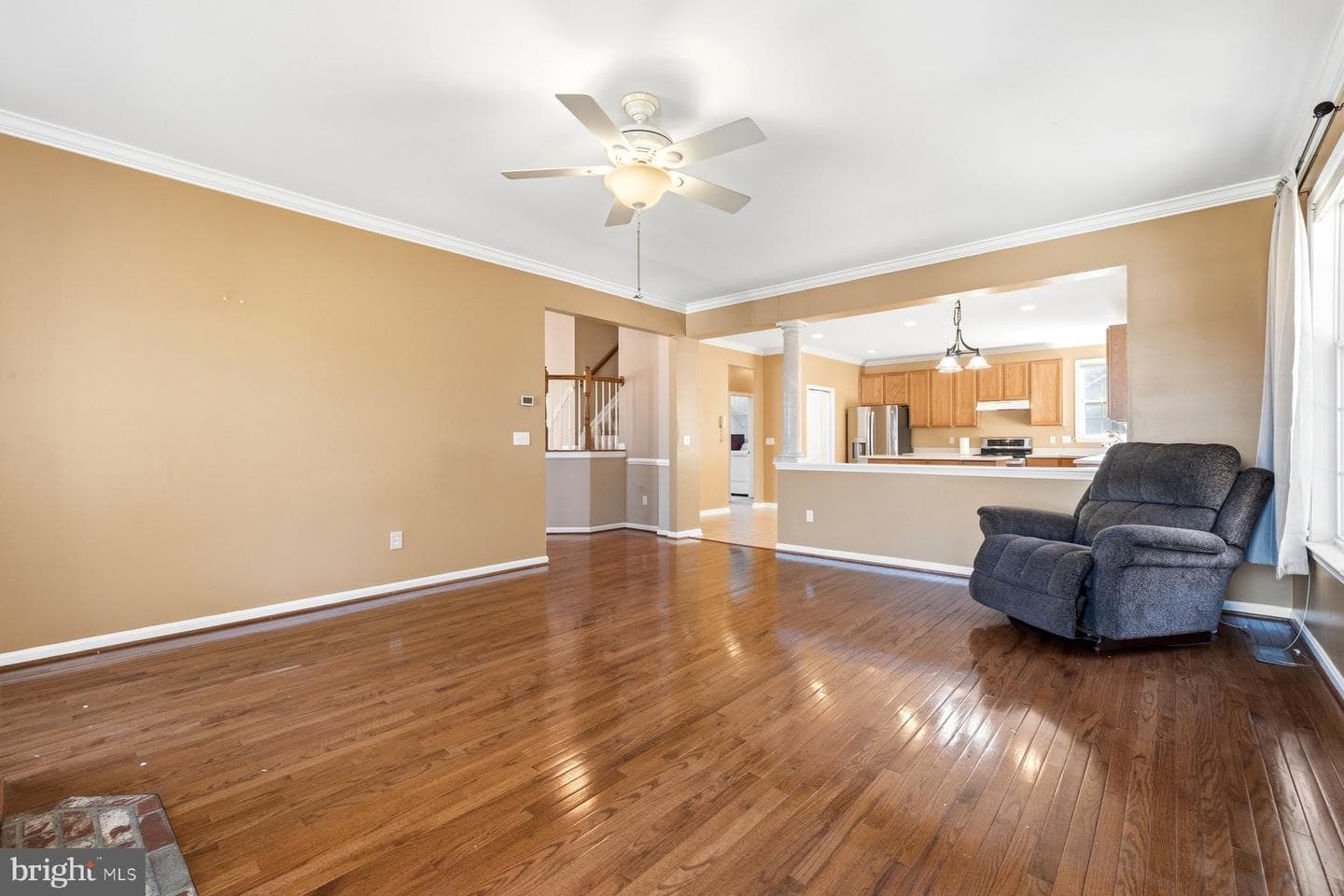 7810 Grandison Way photo 10