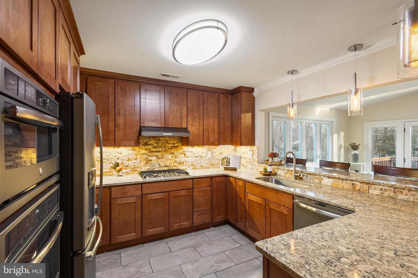 115 Edgemere Drive photo 6