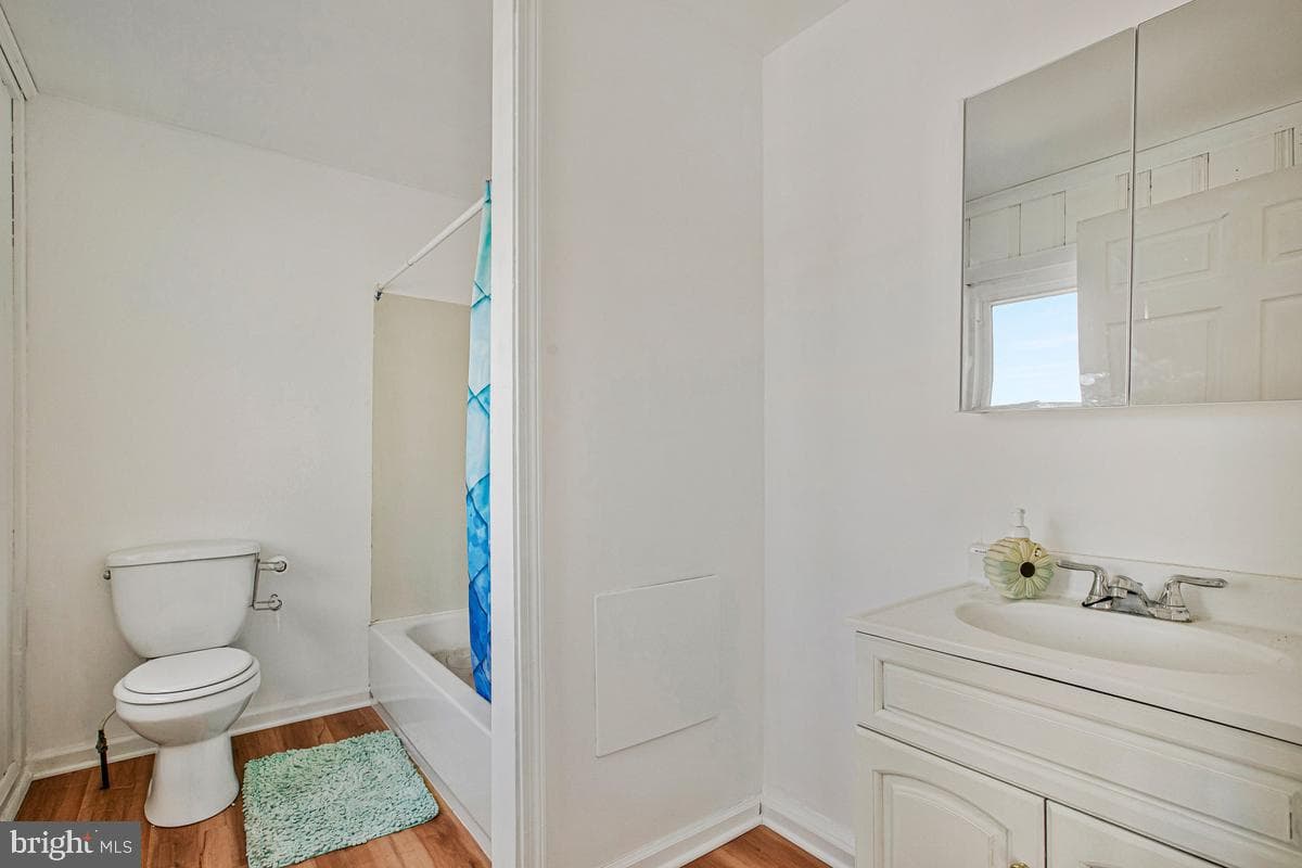 7801 Waterview photo 14