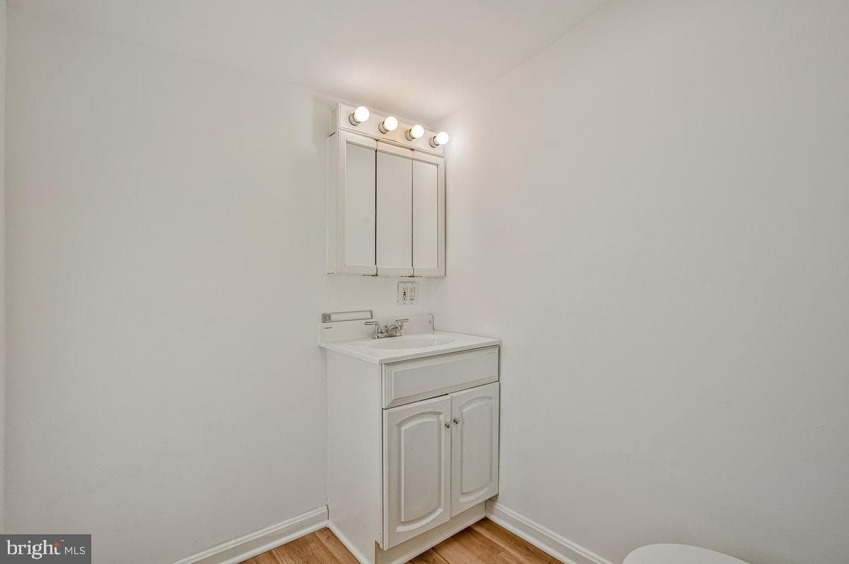 7801 Waterview photo 21