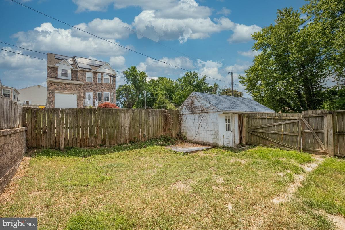 7801 Waterview photo 38