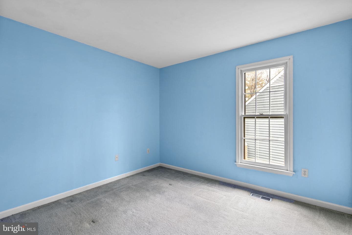 235 Pawtucket Court photo 18