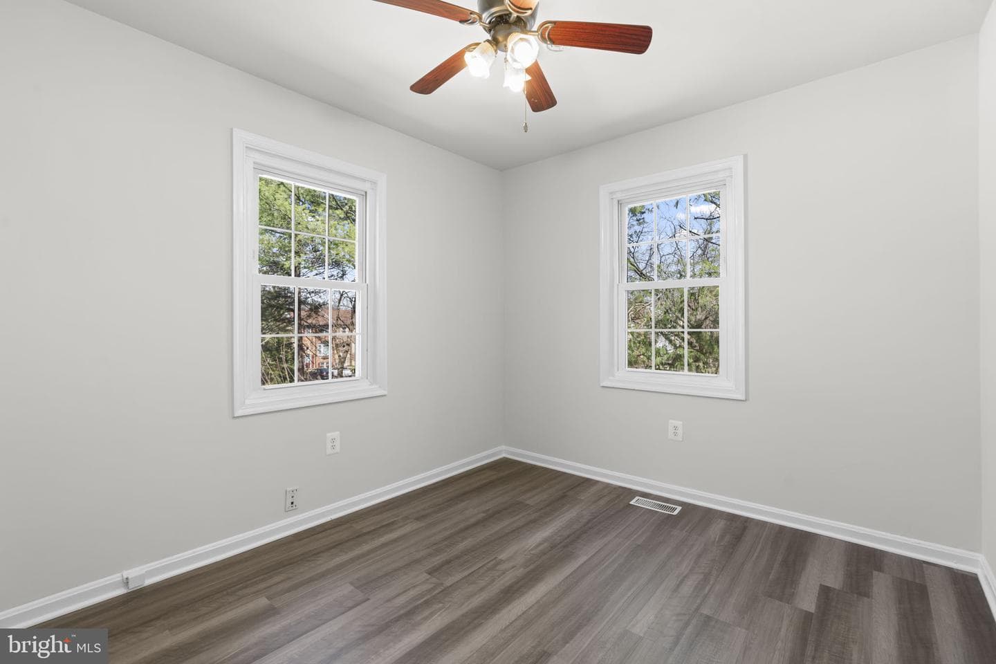 1472 Lowell Court photo 22
