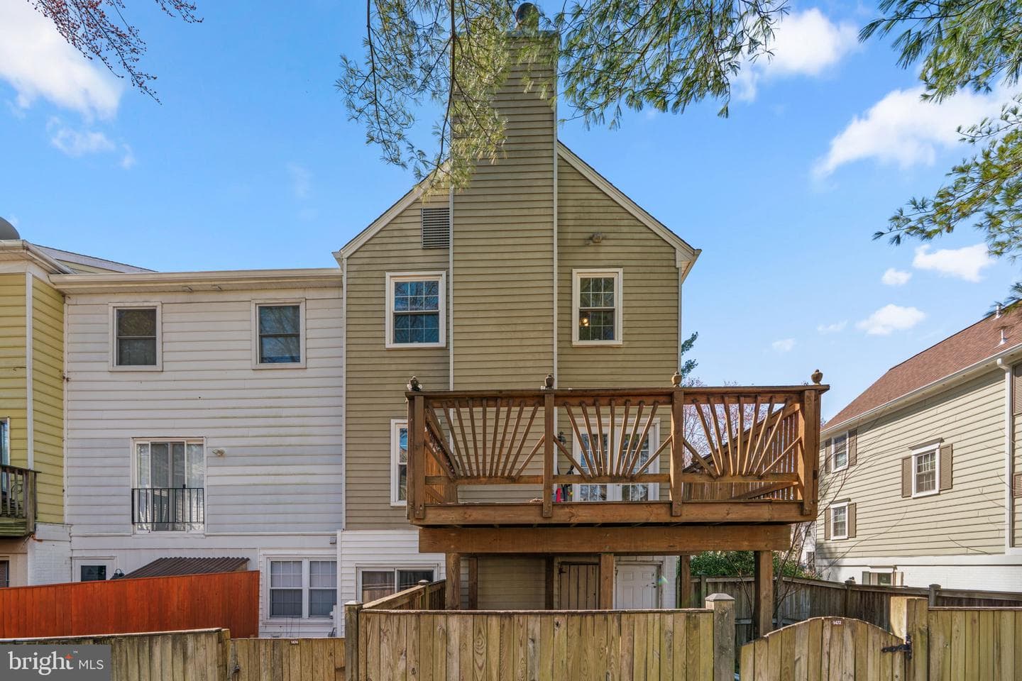 1472 Lowell Court photo 25