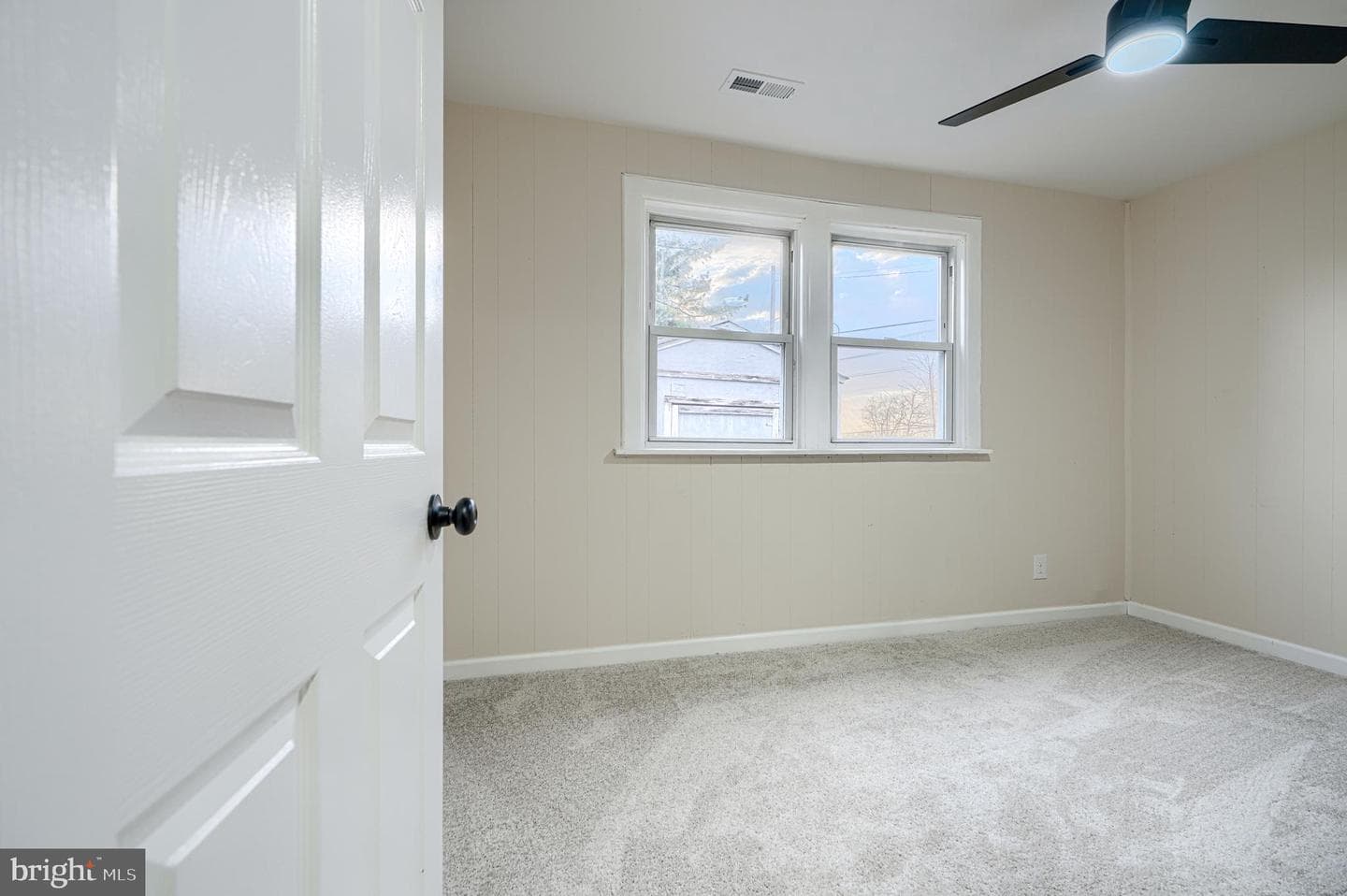 5902 Helfrich Road photo 16