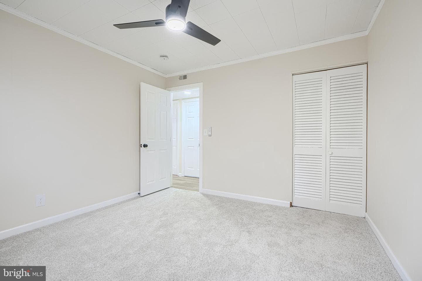5902 Helfrich Road photo 21