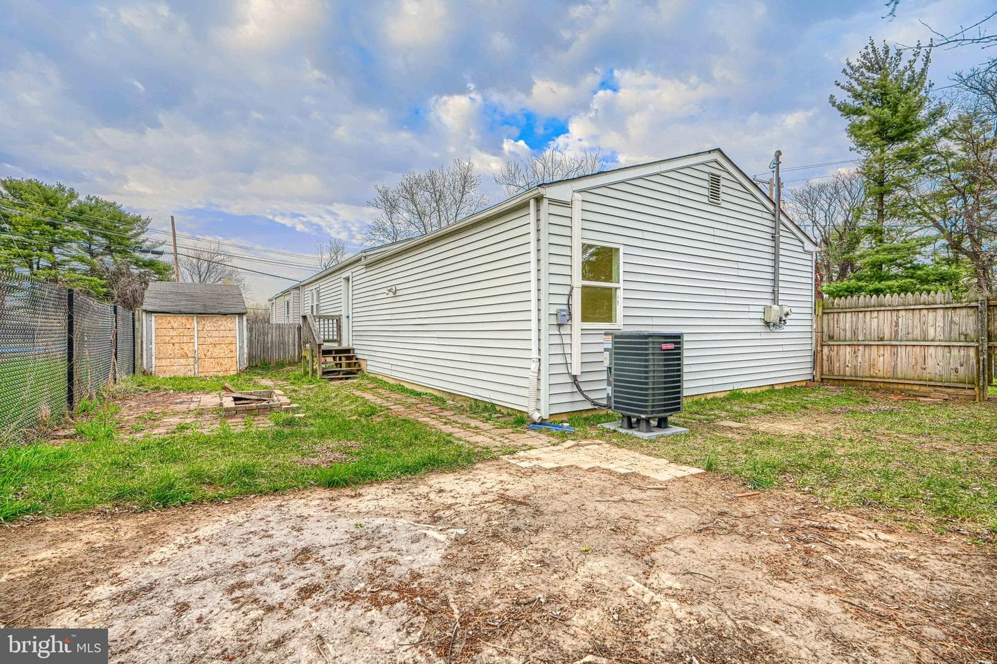 5902 Helfrich Road photo 34