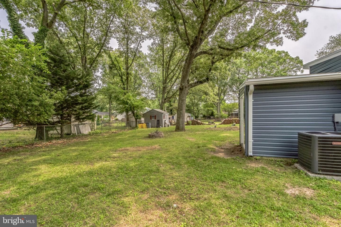 511 Sylvan Way photo 7