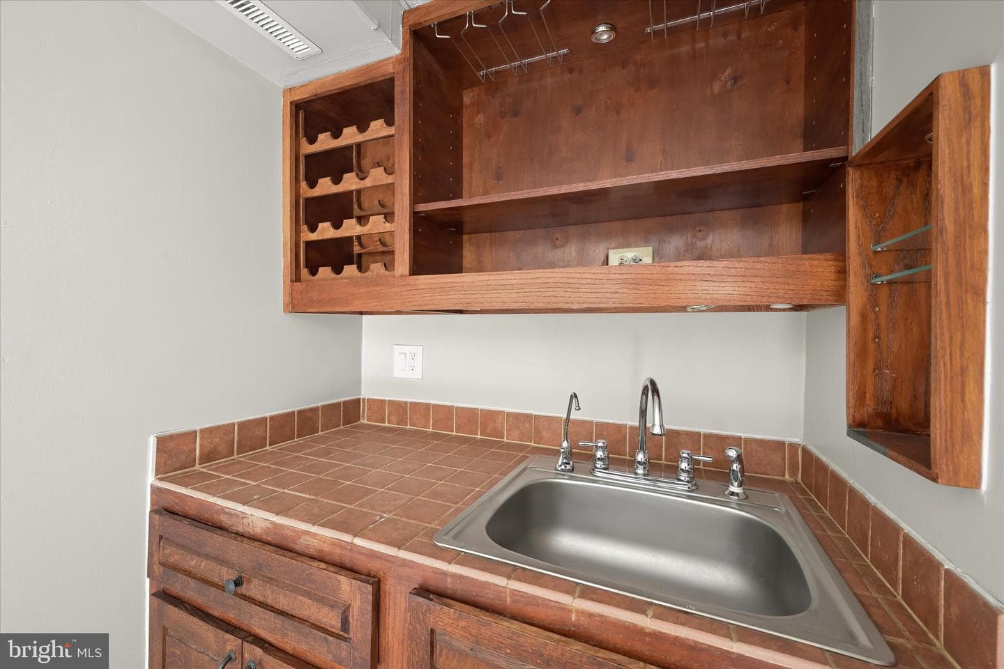 2413 Springlake Court W photo 25