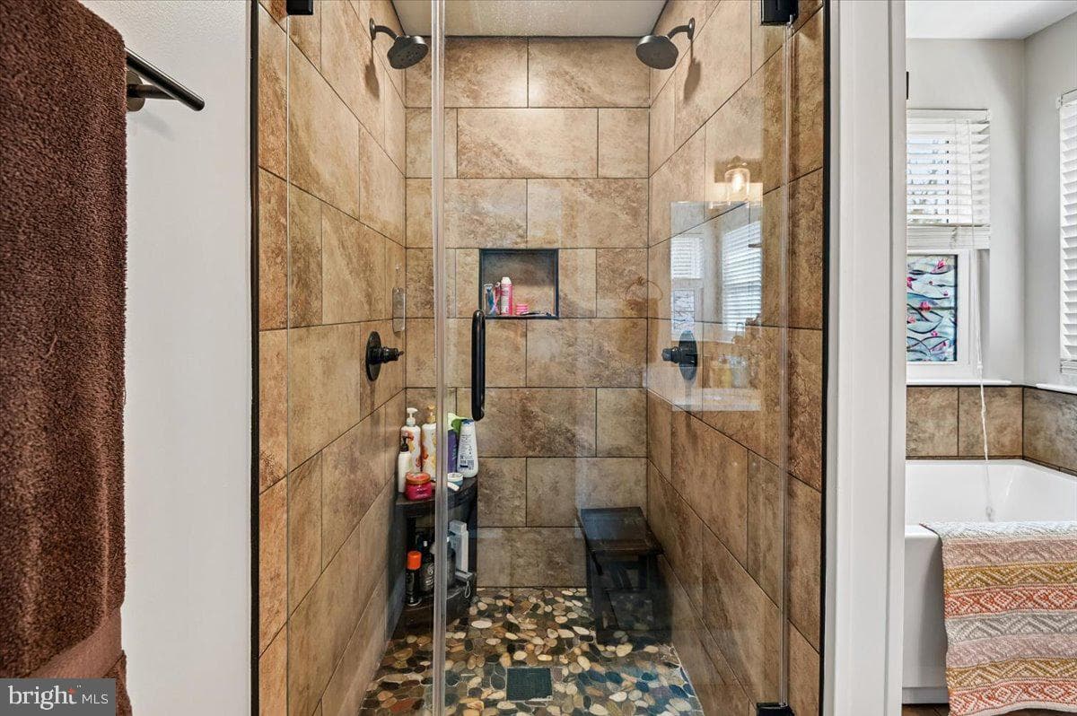 8339 Watermill Drive photo 20