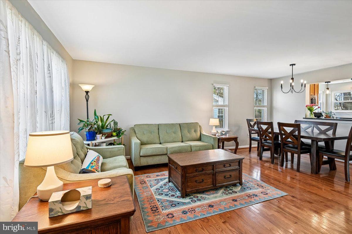 8339 Watermill Drive photo 3