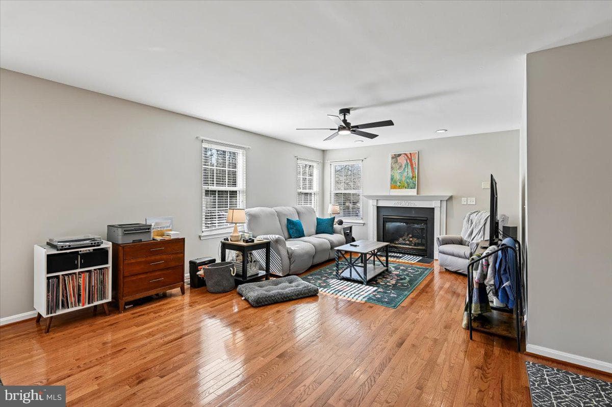 8339 Watermill Drive photo 4