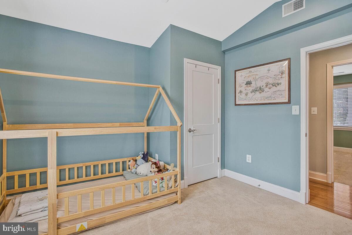1168 Maple Avenue photo 23