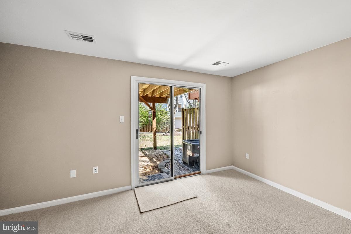 144 Forests Edge Place photo 21