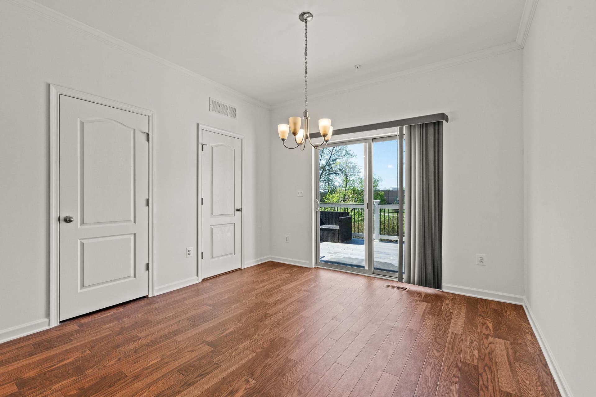8183 Hollow Court photo 19