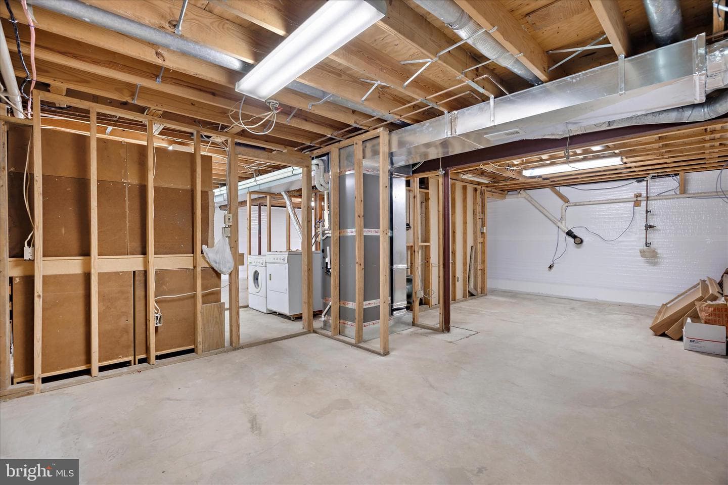284 Tolstoy Lane photo 39