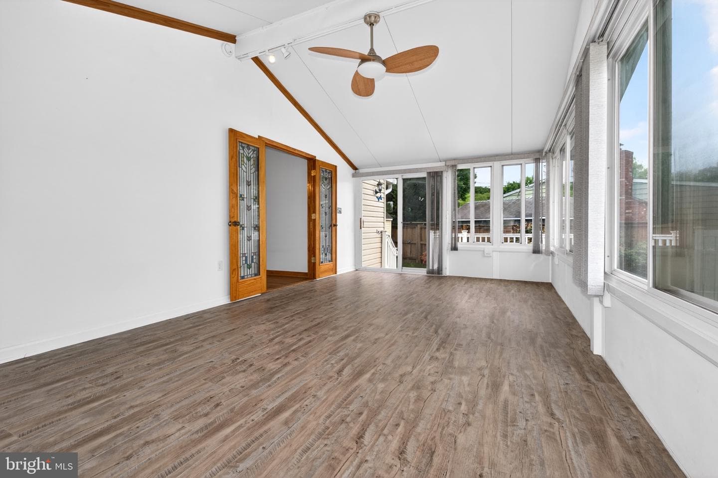 1200 Whitman Drive photo 15