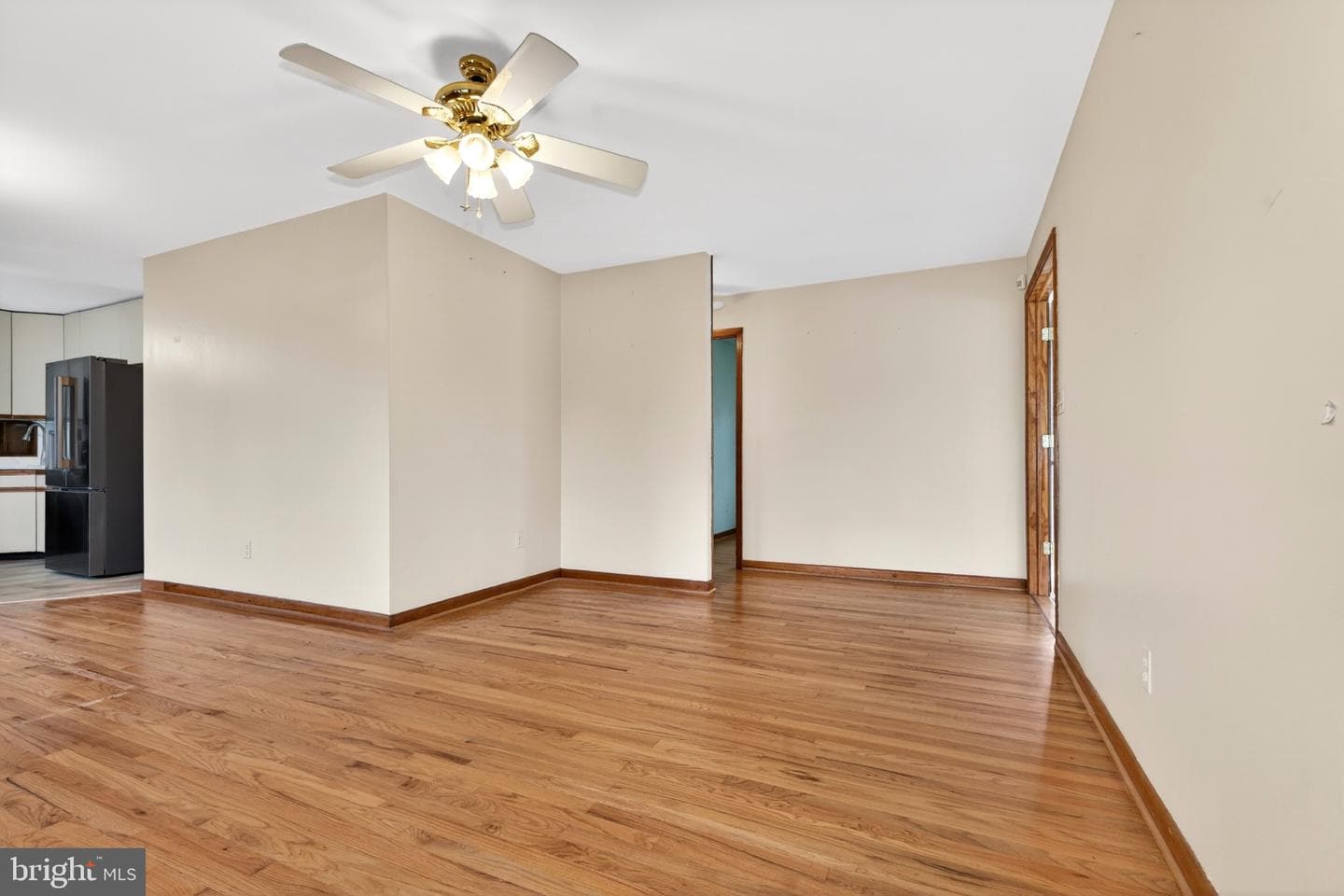 1200 Whitman Drive photo 16