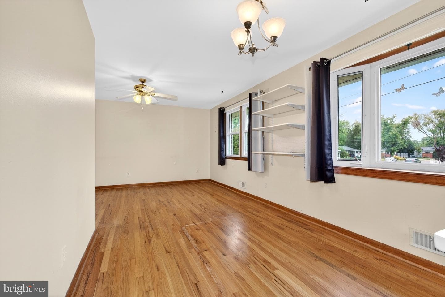 1200 Whitman Drive photo 21