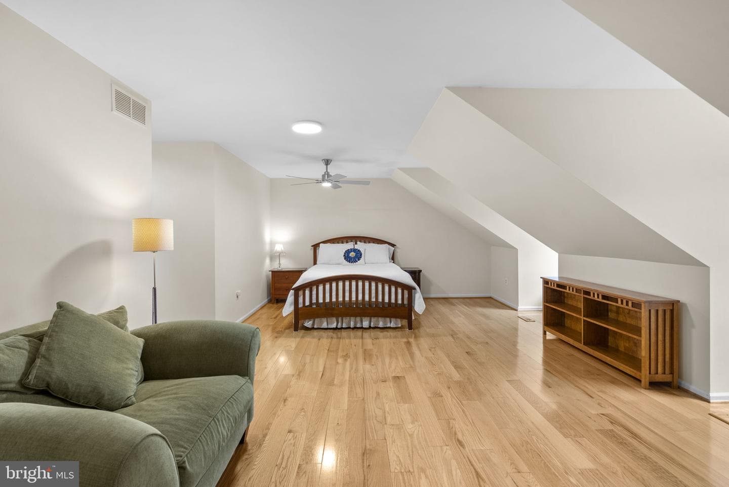 212 Ambleside Drive photo 20