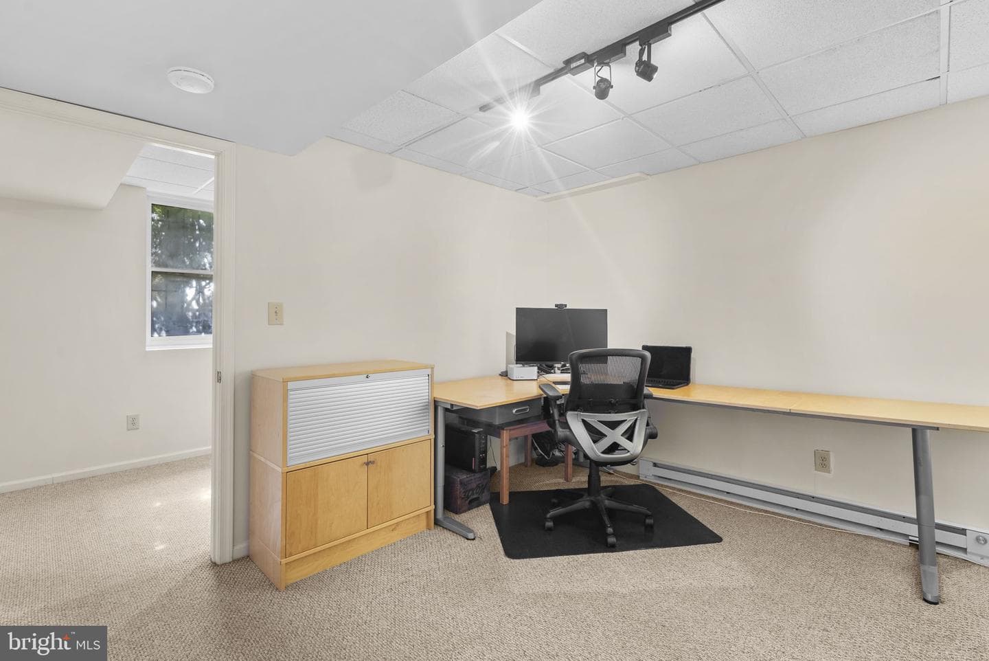 212 Ambleside Drive photo 35