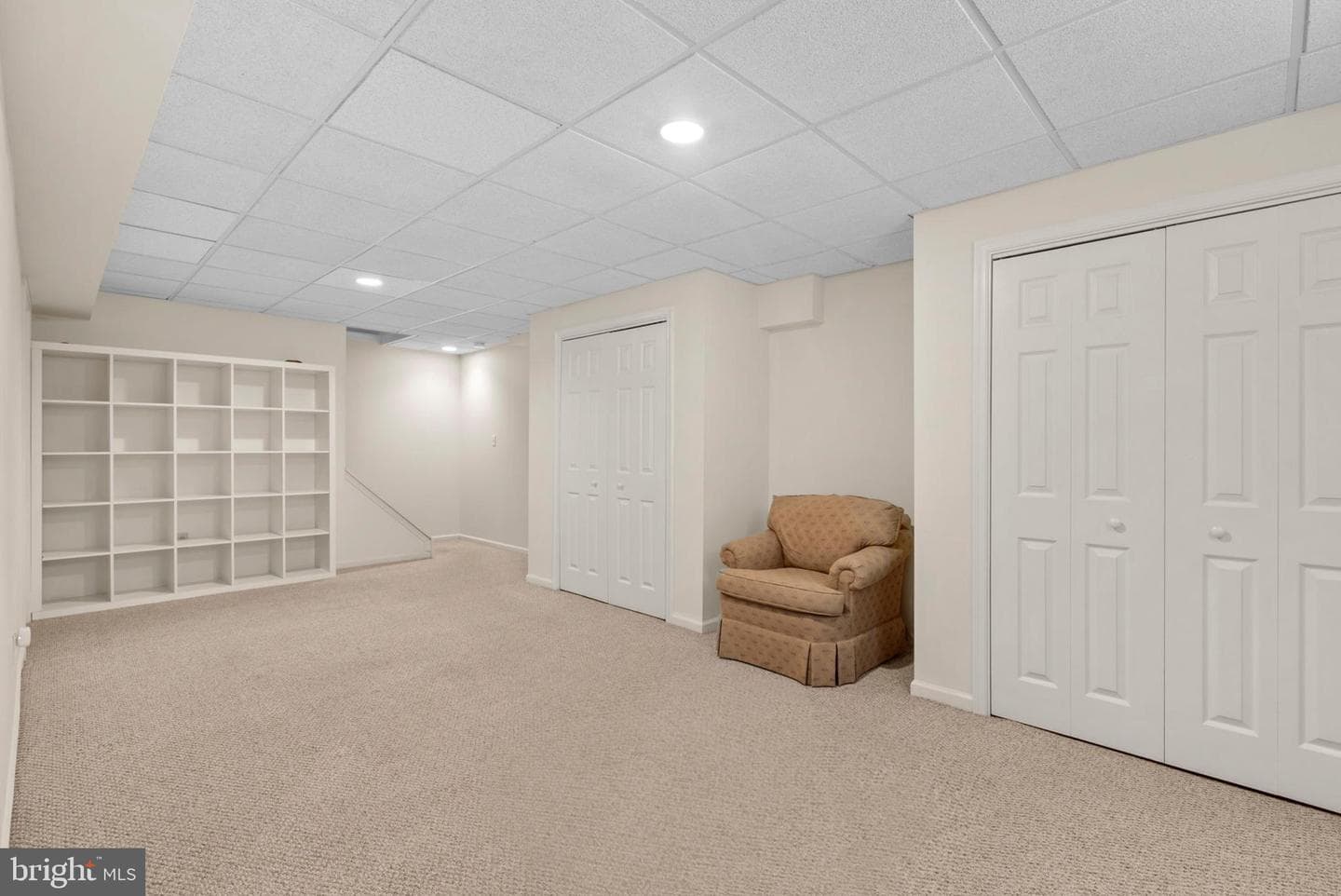 212 Ambleside Drive photo 38