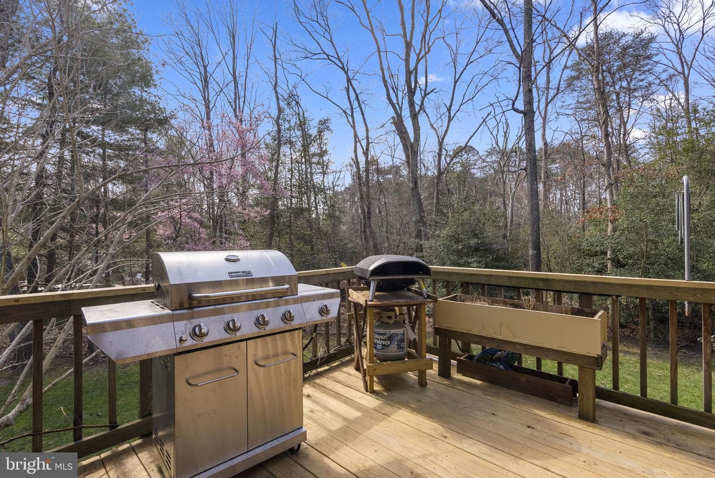 212 Ambleside Drive photo 40