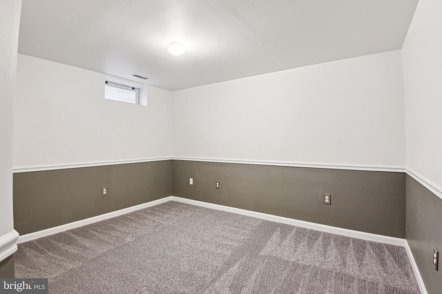 824 Snow Valley Lane photo 35